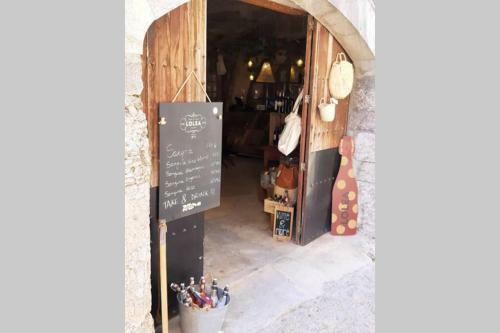 Family House For 6 People In Valldemossa