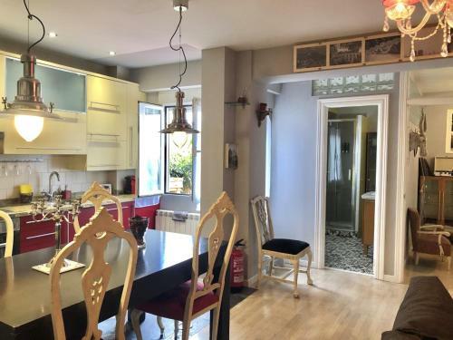 Apartamento San Quirce - C�ntrico Y Reformado- Wifi Y Netflix