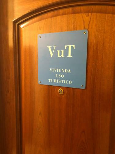 Apartamento San Quirce - C�ntrico Y Reformado- Wifi Y Netflix