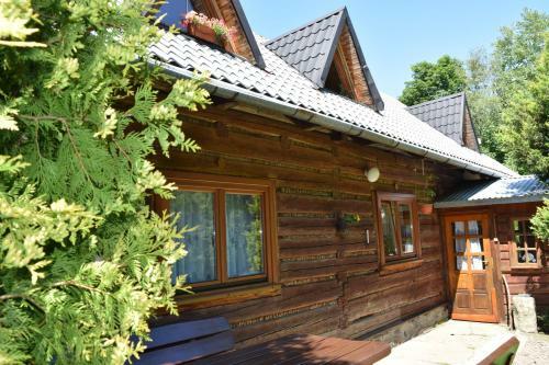 Agroturismo G�ralska Czarcia Chata Pod Ja?owcem