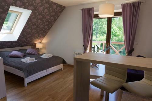 Pokoje Go?cinne Na Jask�?czej