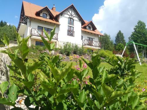 Pokoje Go?cinne Na Jask�?czej