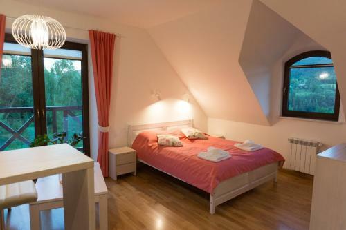 Pokoje Go?cinne Na Jask�?czej