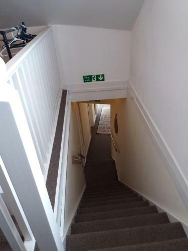 Apartamento The Crows Nest Holiday Home