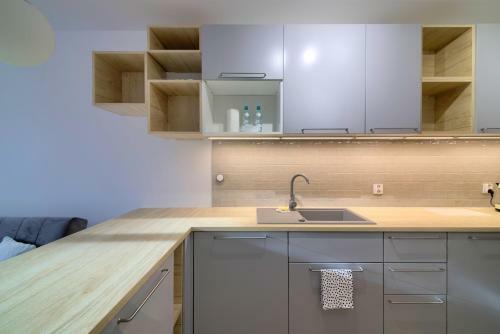 Apartments In - River House