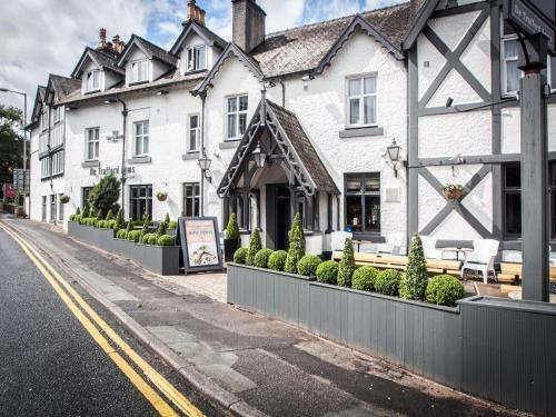 Hotel De Trafford By Greene King Inns