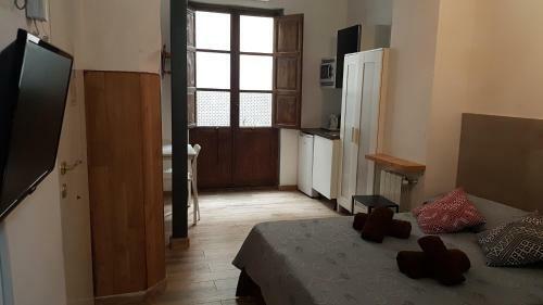 Hostal Plaza Redonda Brugada Home