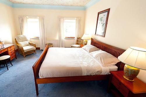 Port Dinorwic Hotel And Apartments