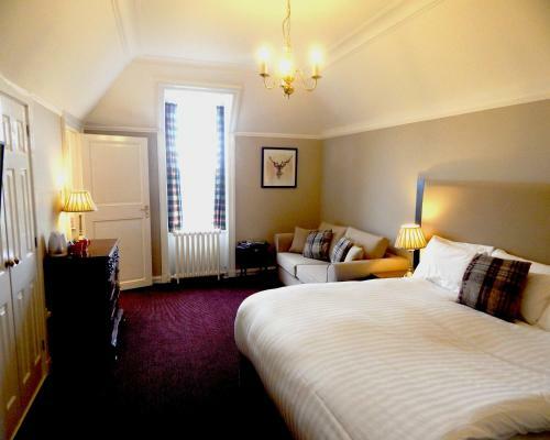 Tulloch Castle Hotel ?a Bespoke Hotel?