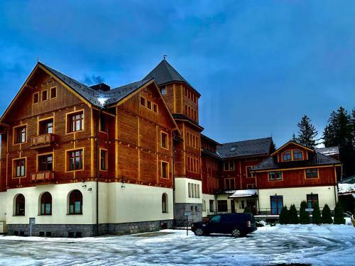 Apartamenty 4 I 45 W Willi J�zefina