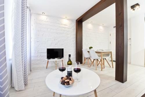 Julia Apartment