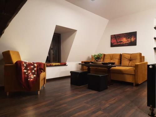 Ceglana Komnata - Old Town Apartment