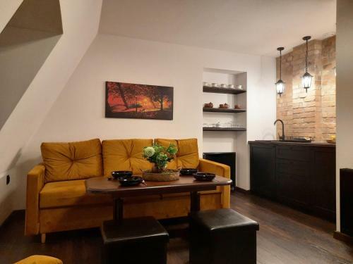 Ceglana Komnata - Old Town Apartment