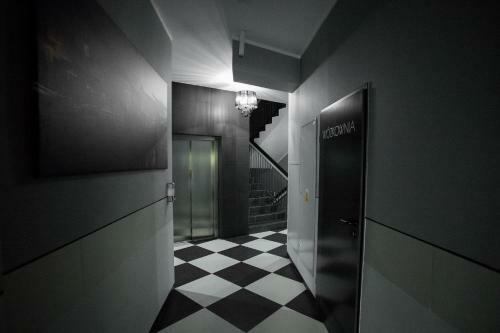 Homestay 2 Apartment With Parking