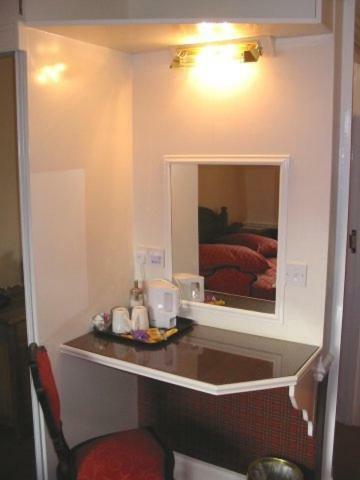 Hostal Rathan House - Guesthouse At Eskbank