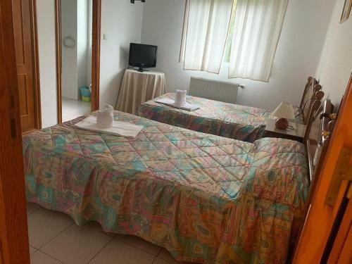 Room In Guest Room - Hostal Restaurante Seoane