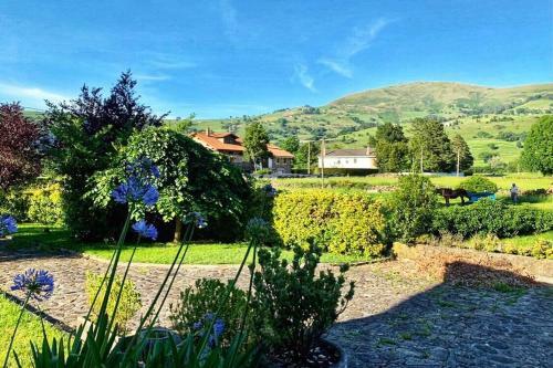 Casa Amalia - En El Coraz�n Verde De Cantabria!!