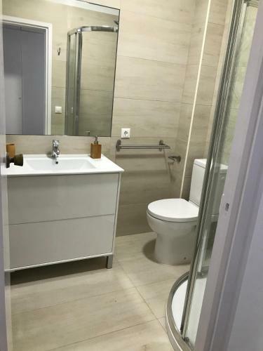 1 de 17 Casa Con Jard�n Privado A 200m de La Playa.