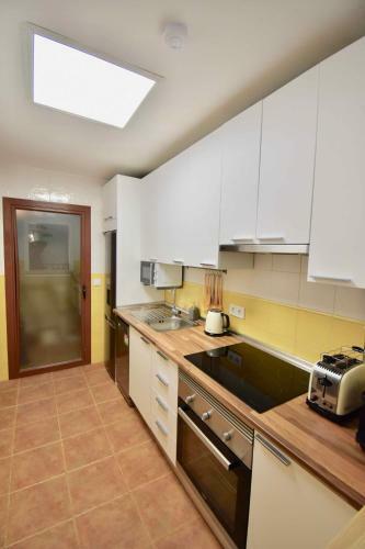 Apartamento Bah�a Marinas - Tu Casa Con Jard�n Privado!