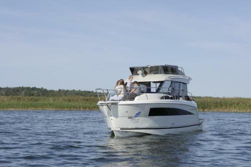 Jacht Motorowy Balt Tytan 1018 Fly