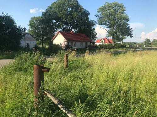 Wygodny Dom Na Ponidziu Z Basenem