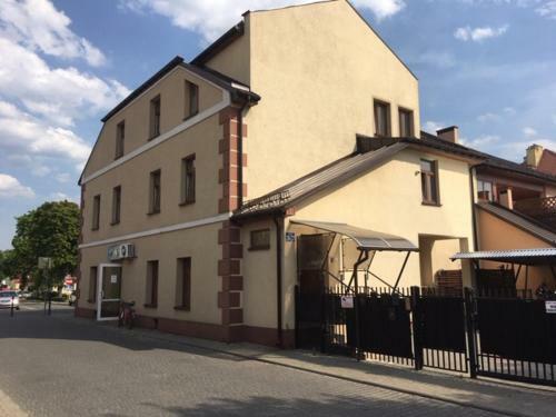 Nowy Apartament W Centrum W?odawy