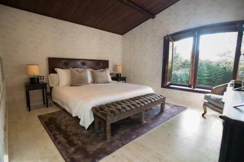 Villa Luxury Rustic House - O Rego Da Santa Mari�a