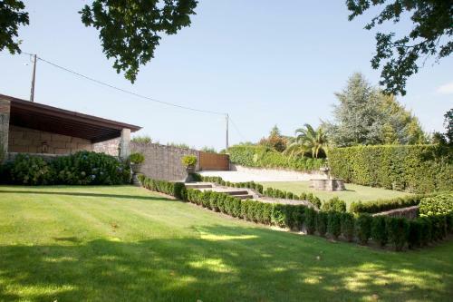Villa Luxury Rustic House - O Rego Da Santa Mari�a
