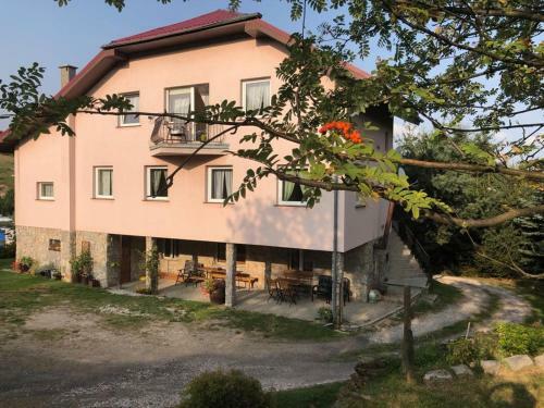 Agroturystyka Kapellanka - Kraina Wygas?ych Wulkan�w