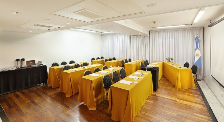Dolmen Hotel