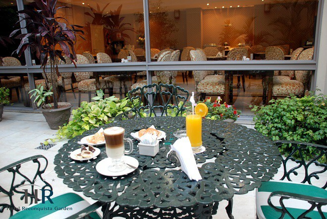 Hotel Reconquista Garden