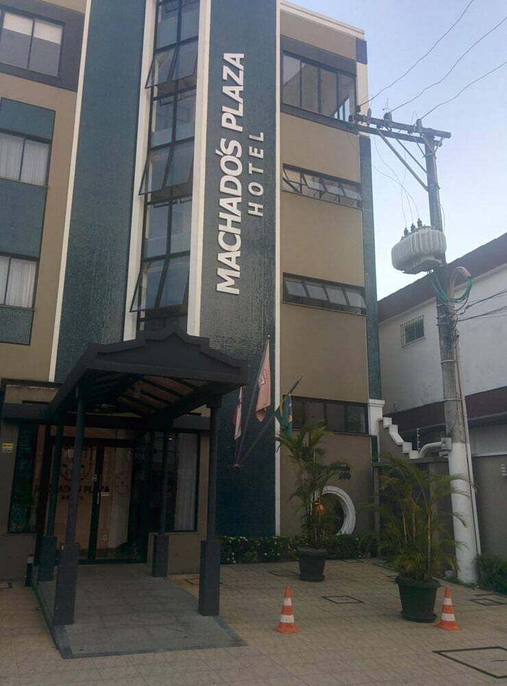 Machados Plaza Hotel