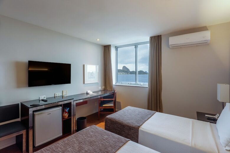 Orla Copacabana Hotel