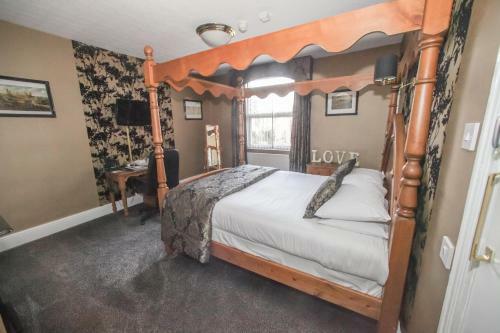 Hostal Tower House Executive Guest House