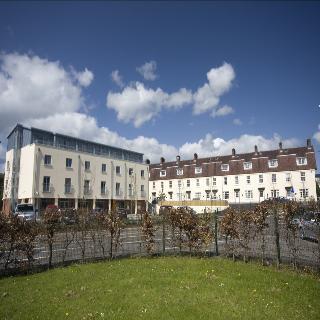 Hotel Belmore Court & Motel