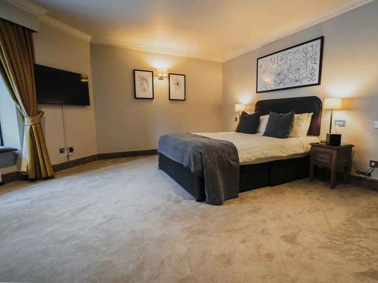 Buckingham Villiers Hotel