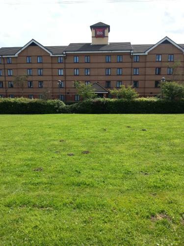 Hotel Ibis Rotherham East ? (m18 / M1)