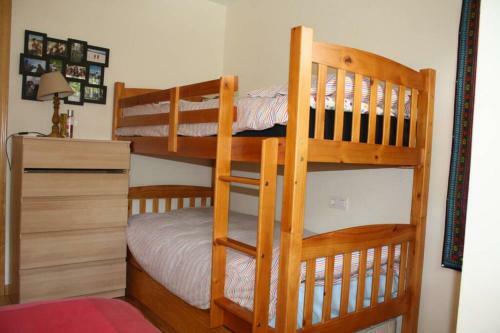 Apartamento D�plex Con Jard�n En Pirineos, Totalmente Equipado