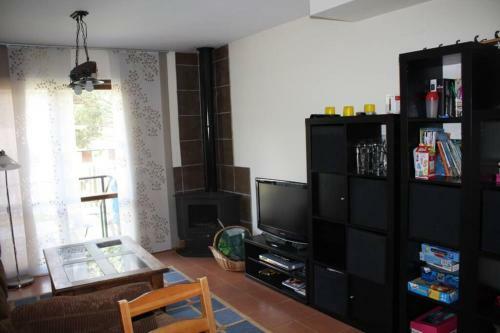Apartamento D�plex Con Jard�n En Pirineos, Totalmente Equipado