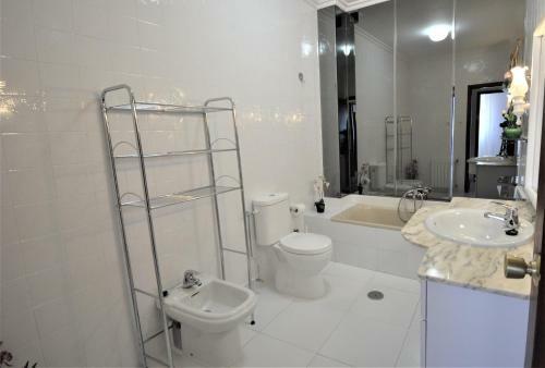 Apartamento Piso De Playa Con Terraza En El Centro De Vilanova