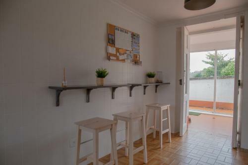Beachfront Surf & Holiday House, Up To 12 Persons