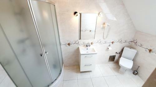 Bed & Breakfast Bthouse, Pokoje Go?cinne