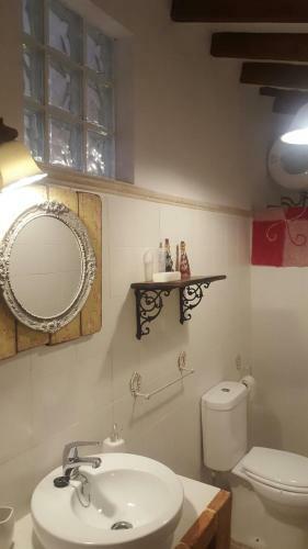 Hostal Vivienda Turistica La Arracada