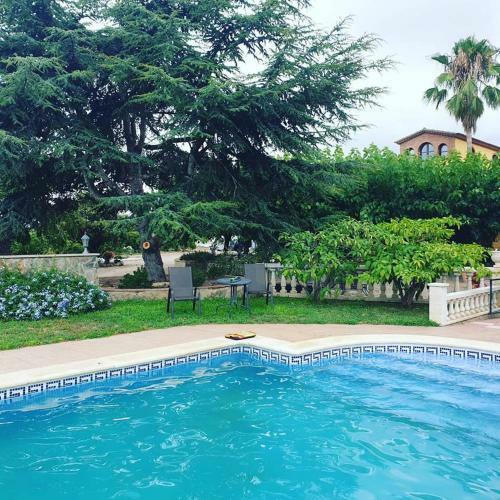Bed & Breakfast Masia Castellvi