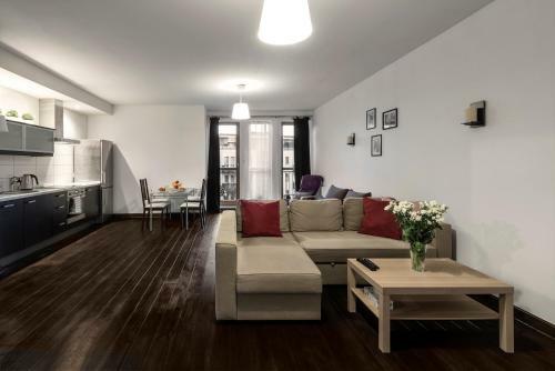 Warsaw - Aparts Wilan�w Led�chowska