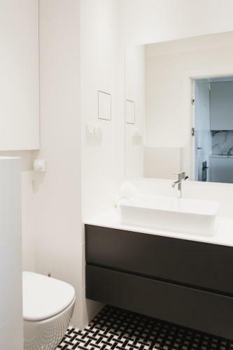 Luxury Apartments Metro Slodowiec