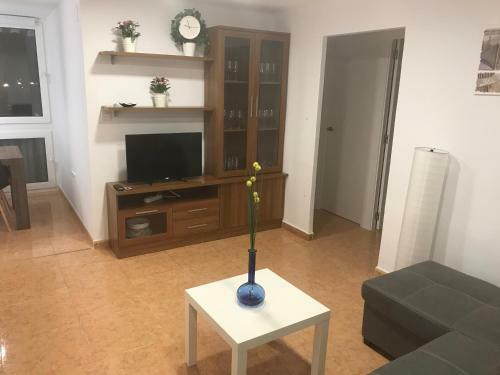 Apartamento Central Modern 3bdr, A/c, Wifi & Parking