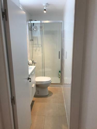 Apartamento Central Modern 3bdr, A/c, Wifi & Parking