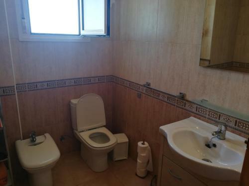 Apartamento Con Piscina Y Terraza Con Vista Al Mar