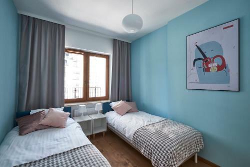 Modern Apartment In Warsaw